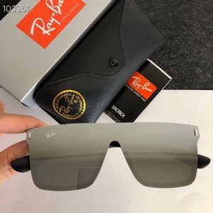 Ray-Ban Sunglasses 739
